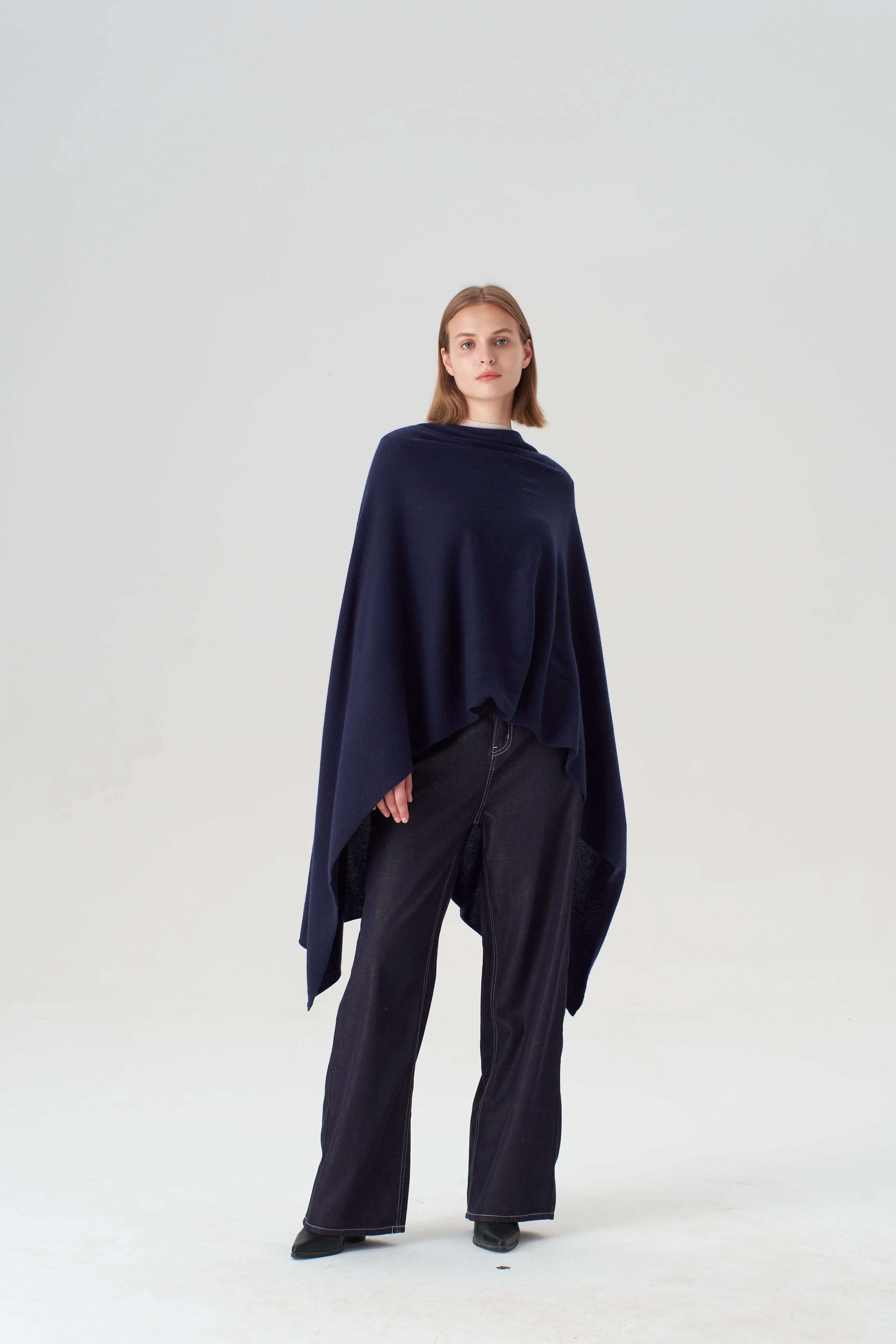 Pure Cashmere Travel Wrap - Navy