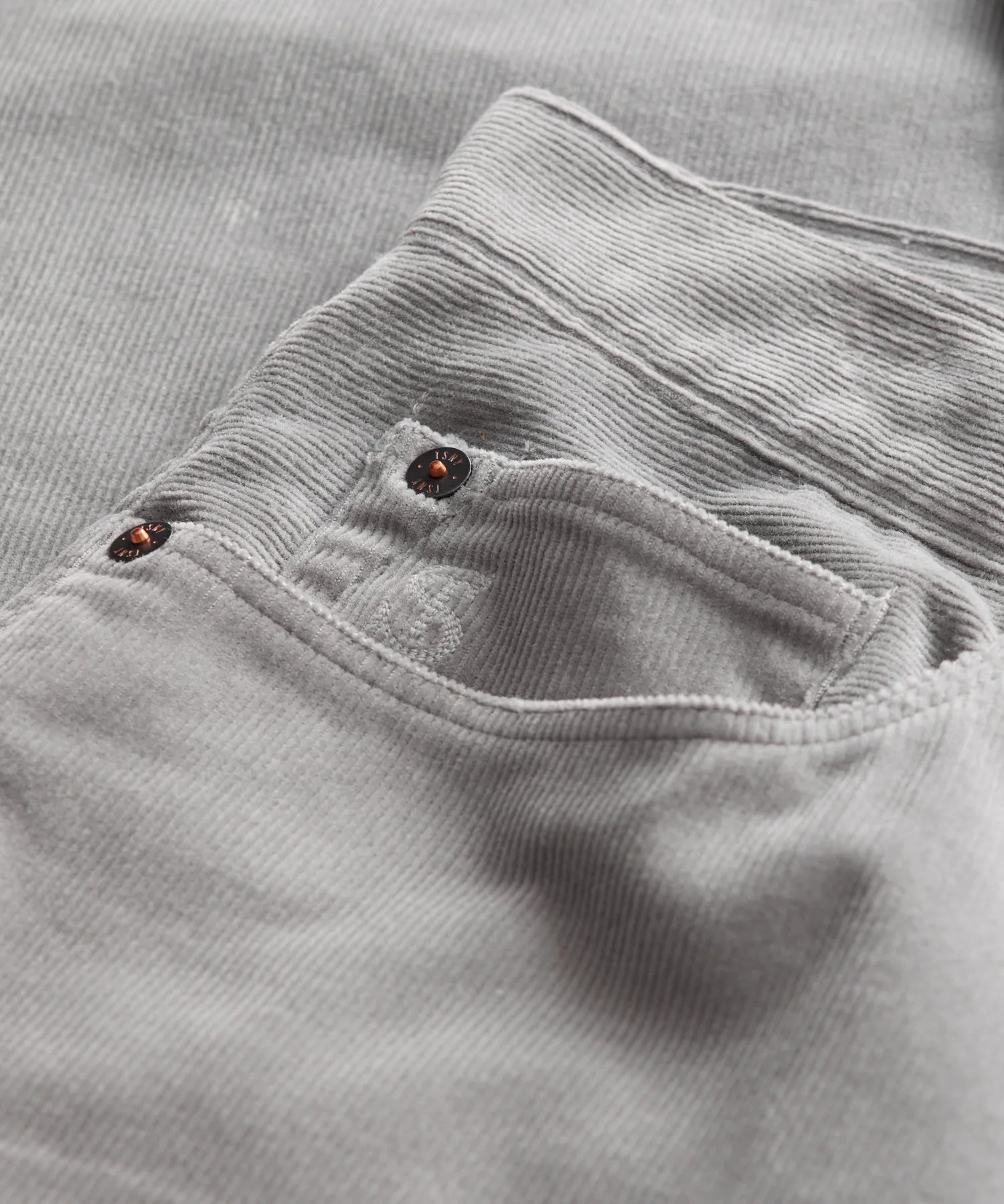 Slim Fit 5-Pocket Corduroy Pant in Graystone